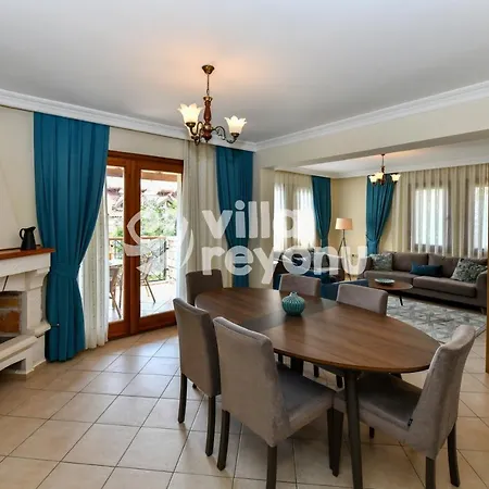 Вилла Perdikia - 4 Bedroom Holiday For Rent In *